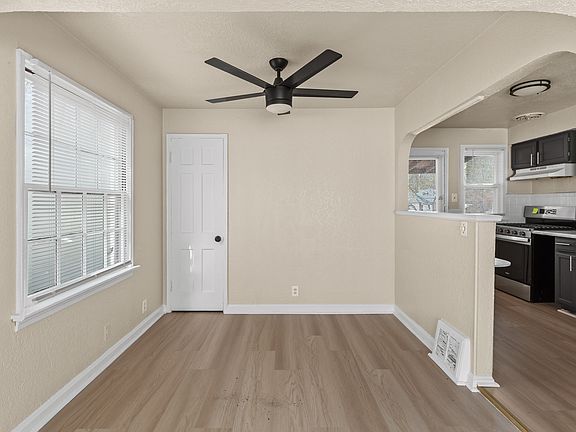 5th image of 7963 Monroe Dr