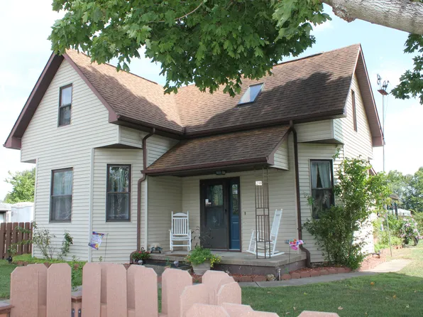 299 N Smith Ln, Paragon, IN 46166