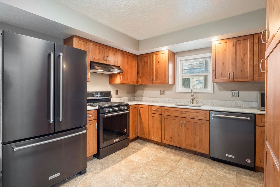 next background image