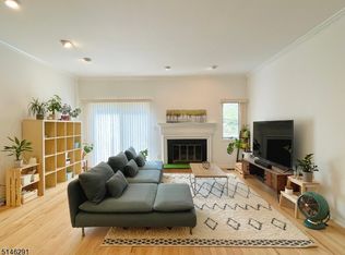 251 Plymouth Ct, Madison, NJ 07940