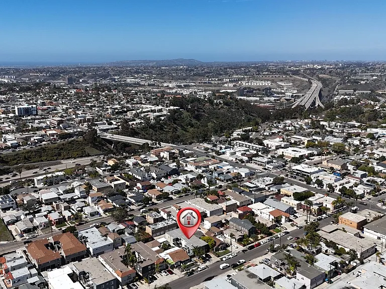 4640 Bancroft St — Photo 21