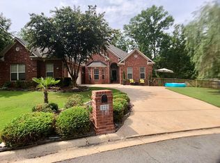 122 Seminole Ln, Maumelle, AR 72113