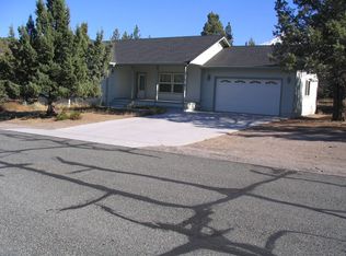 16036 Lake Shore Dr, Weed, CA 96094