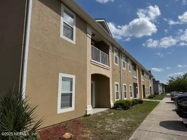 5101 PLAYPEN Drive #16, Jacksonville, FL 32210