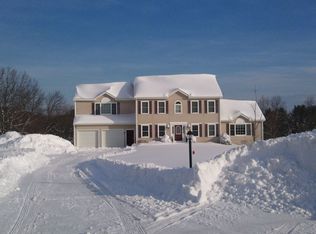 14 Windsor Rd, Shirley, MA 01464