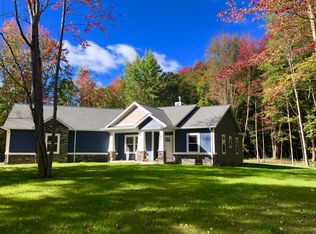 3145 N Antique Ct, Sanford, MI 48657