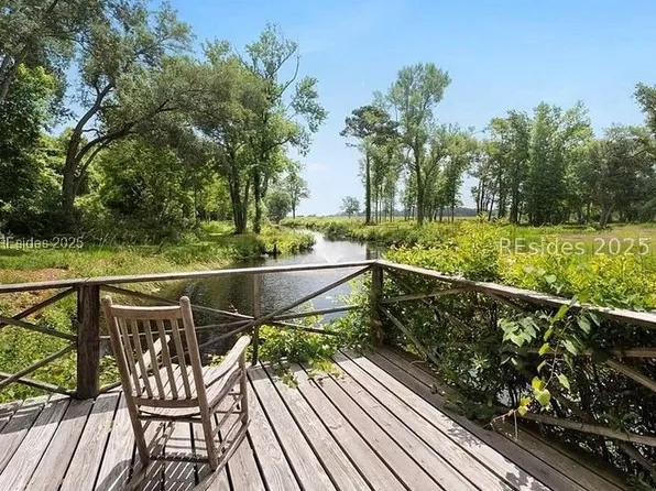 170 Dillon Rd, Hilton Head Island, SC 29926