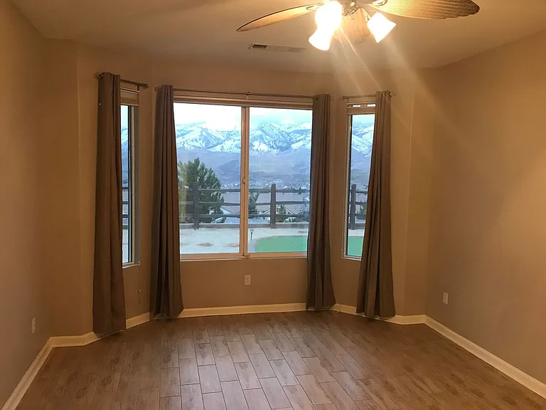 9112 Mount Pleasant Dr — Photo 10