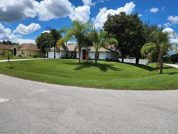 2nd image of 2937 Evans Way