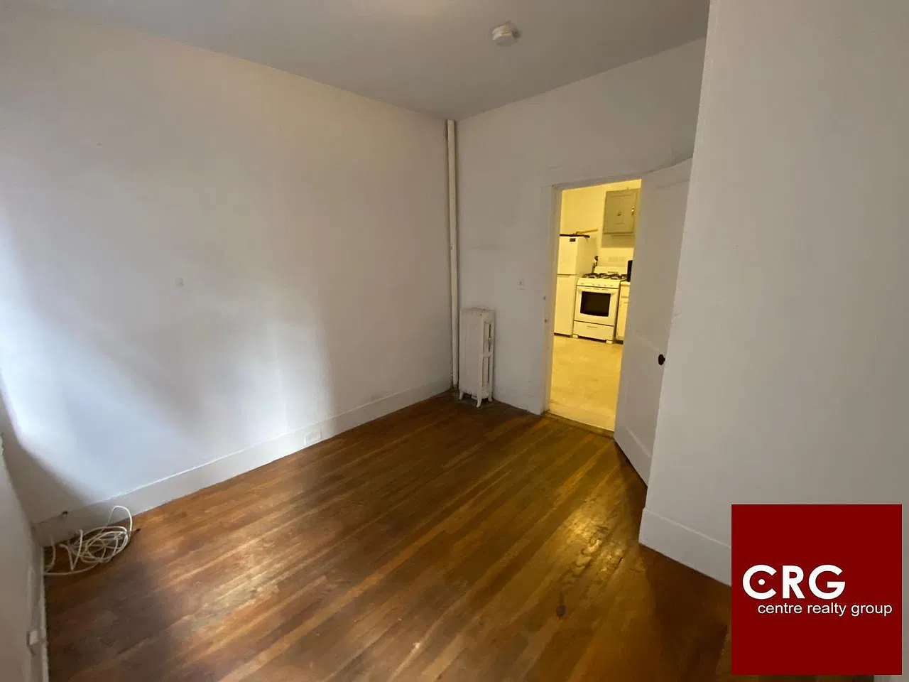2 bed, 1.0 bath, $2,600 — Photo 3