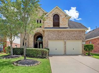 12512 Emerald Springs Dr, Pearland, TX 77584
