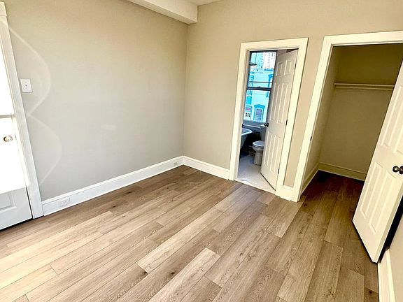 4th image of 4200 Manayunk Ave Floor 2