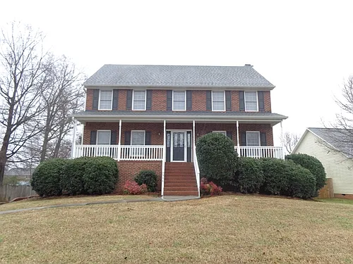 946 George Place Dr Photo 1