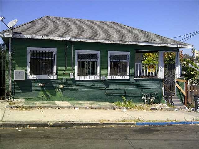 1st image of 328-30 Dewey St
