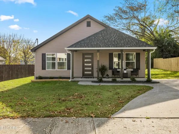 3530 Skyline Dr, Knoxville, TN 37914