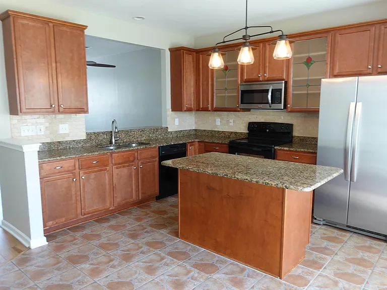 202 Elise Dr #1 — Photo 14