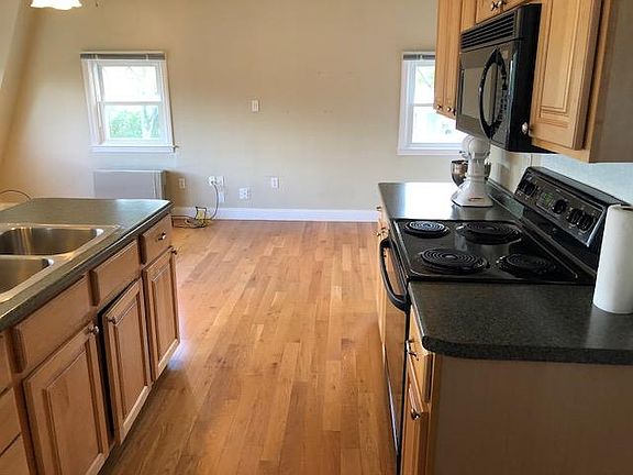 Studio 2nd floor kitchen area