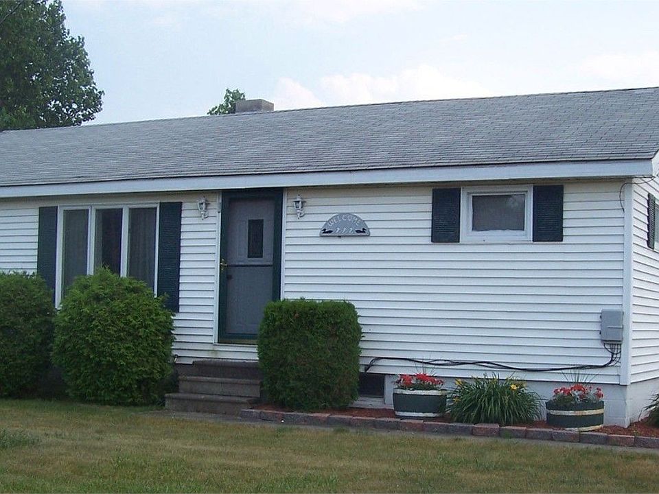 located close to ski hill