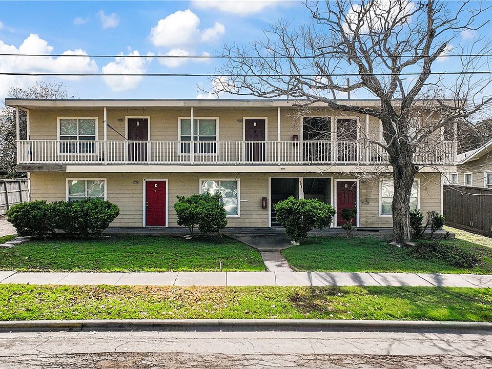 1st image of 901 Furman Ave