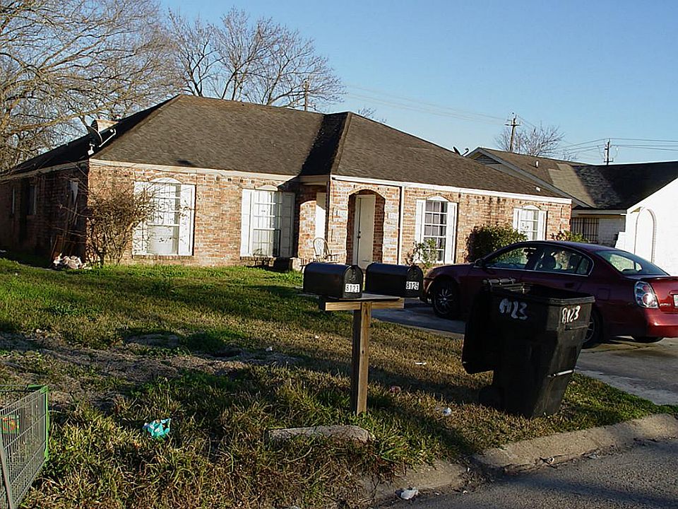 1st image of 8125 Beech Cove Ln