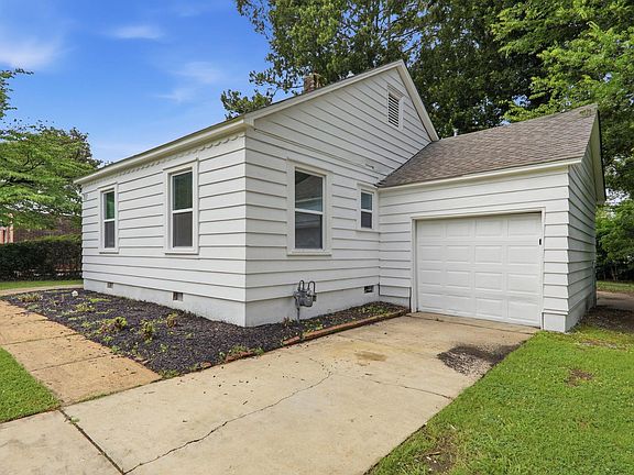 3rd image of 713 E Brentwood Cir