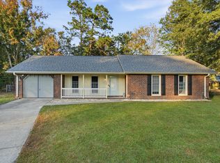 102 Moccasin Ct, Summerville, SC 29486