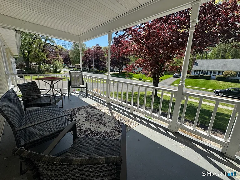 44 Saint James Ave — Photo 27