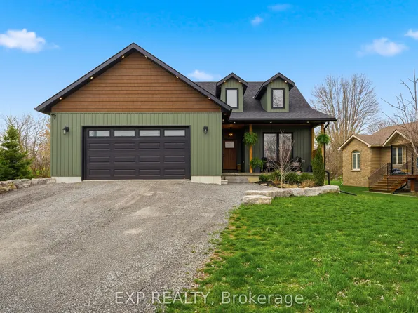 11 Lipson Ave, Prince Edward County, ON K0K 1T0
