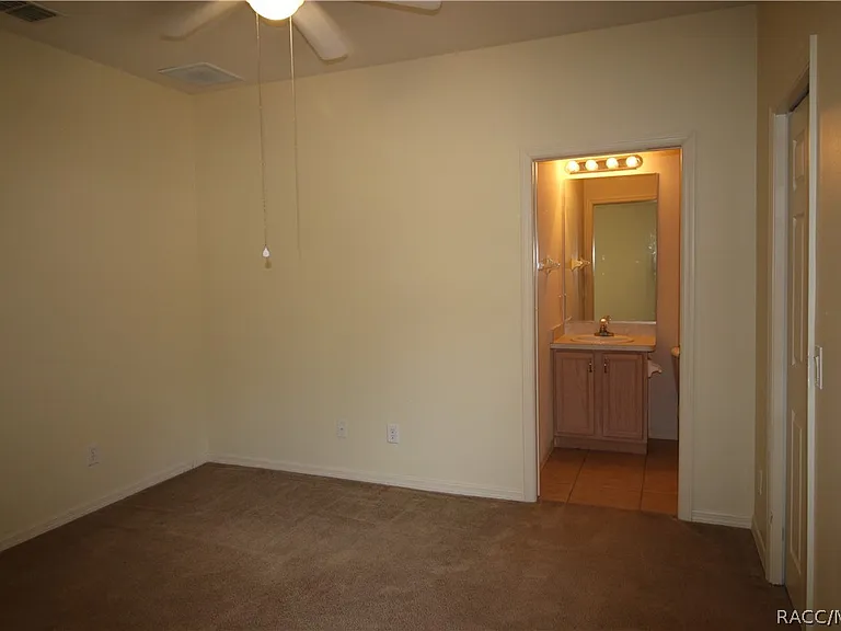 1600 W Spring Meadow Loop — Photo 24