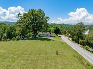 477 Jim Berry Rd, Franklin, NC 28734