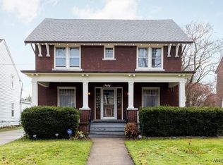 3929 McKoon Ave, Niagara Falls, NY 14305