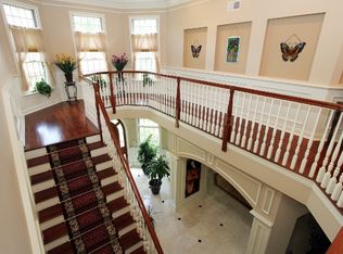 2 Crownview Ct, Sparta, NJ 07871