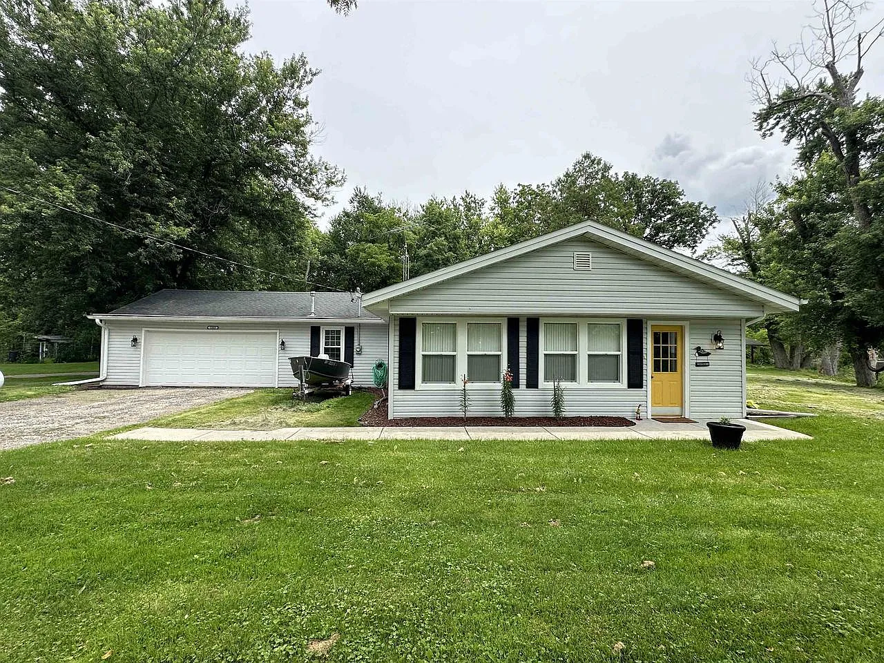 5268 South Christianson Road photo 1
