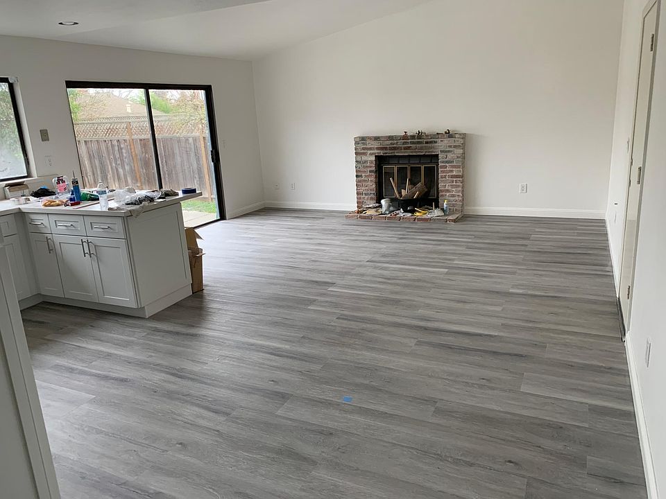 2nd image of 2123 Willow Dr