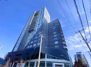 158 King St N #2201, Waterloo, ON N2J 0E5