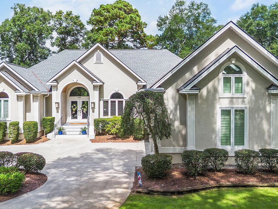 1st image of 639 Oyster Bay Drive