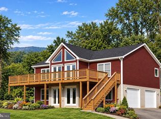 200 Colwood Dr, Rileyville, VA 22650