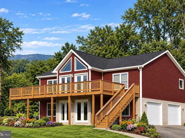 200 Colwood Dr, Rileyville, VA 22650