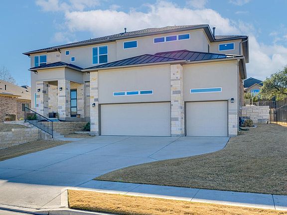 3rd image of 1806 Floresta Dr
