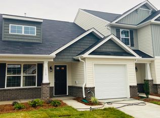 3829 Copperfield Ct, High Point, NC 27265