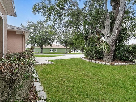 3rd image of 814 Coade Stone Dr