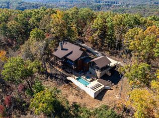 700 Scenic Heights Dr, Blue Ridge, GA 30513