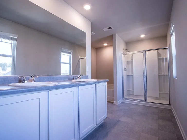 325 Park West Blvd — Photo 27
