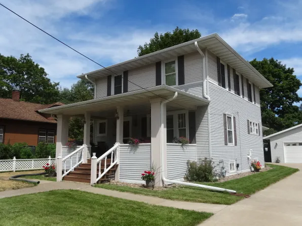 410 E South St, Viroqua, WI 54665