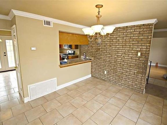 5th image of 617 E Marlin Ct