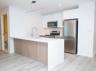 87 Commercial St #802N, Brooklyn, NY 11222