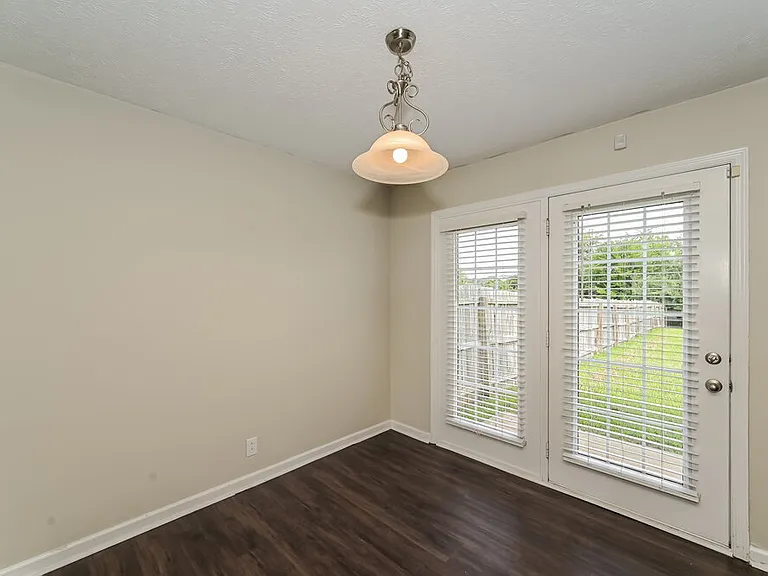2722 Apostle Ln — Photo 5