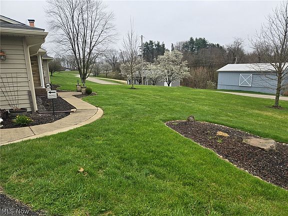 3rd image of 5495 College Hill Rd