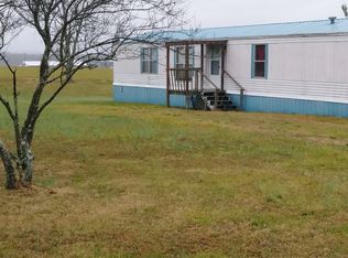 1422 Pickle Rd, Petersburg, TN 37144