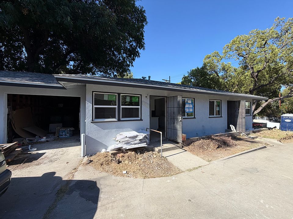 1st image of 849 Wright Ave #849
